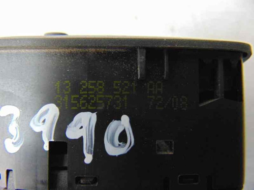  MANDO ELEVALUNAS DELANTERO IZQUIERDO Opel CORSA D 