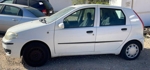 FIAT II PUNTO (188) BERLINA — Donor Vehicle for Used Parts 