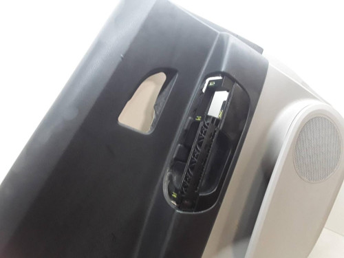 GUARNECIDO PUERTA TRASERA IZQUIERDA Kia CEED (ED) 