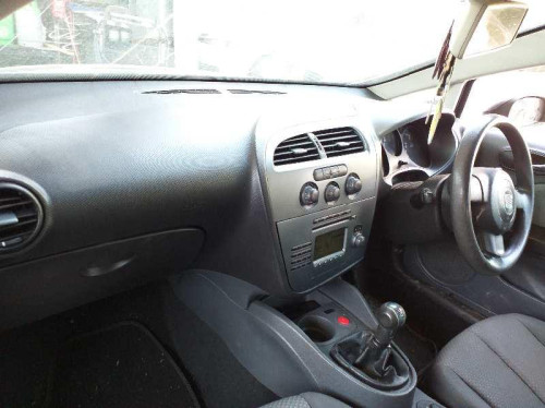  SEAT LEON (1P1) 