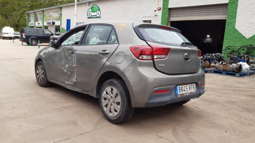  KIA RIO (YB) 