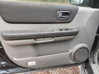 NISSAN X-TRAIL (T30)