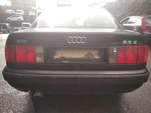  AUDI 100 BERLINA (C4) 