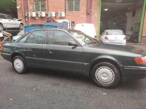  AUDI 100 BERLINA (C4) 