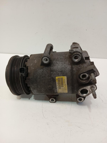 COMPRESOR AIRE ACONDICIONADO Ford FOCUS BERLINA (CB8) 