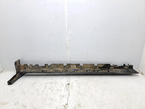 FALDON LATERAL Ford KUGA (CBS) 