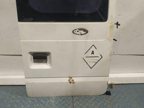 PORTON TRASERO DERECHO FORD TRANSIT FURGÓN CORTO (FY) 