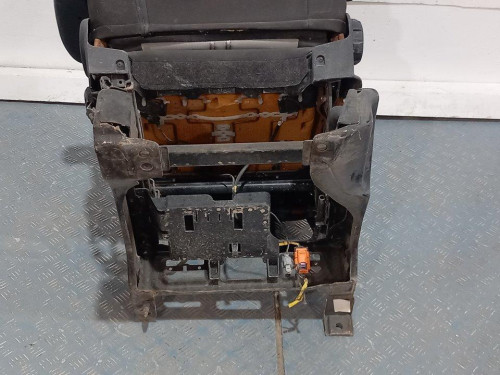  ASIENTO DELANTERO DERECHO FIAT QUBO (300) 