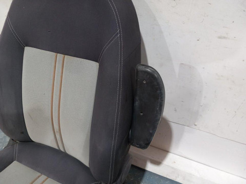  ASIENTO DELANTERO DERECHO FIAT QUBO (300) 