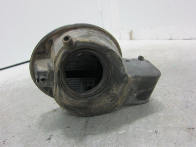 TAPA EXTERIOR COMBUSTIBLE