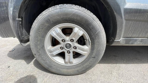 LLANTA Kia SORENTO (BL) 