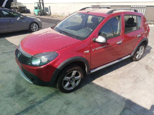 DACIA SANDERO — vehículo donante para recambios 