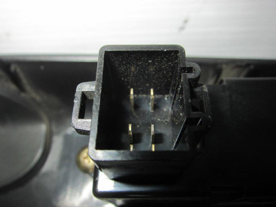 MANDO ELEVALUNAS DELANTERO DERECHO, DAEWOO, REZZO