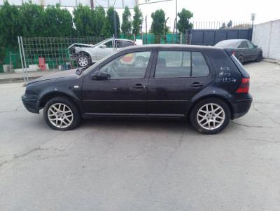 VOLKSWAGEN GOLF IV BERLINA (1J1)(10.1997)