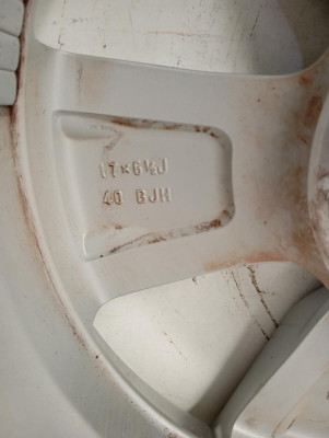 LLANTA, LEXUS, UX (ZA10)