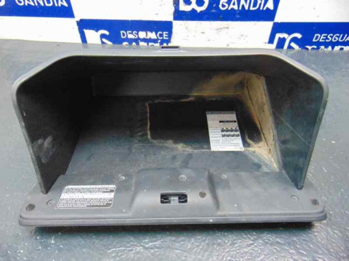  GUANTERA TOYOTA COROLLA VERSO (R1) 