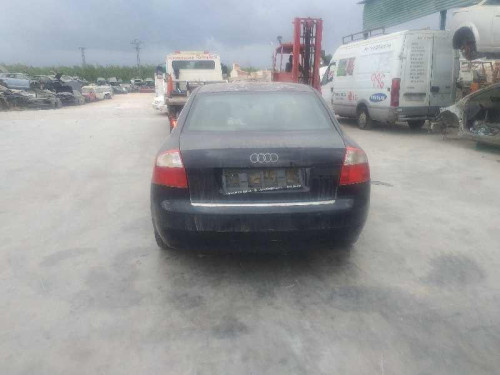  AUDI A4 BERLINA (8E) 