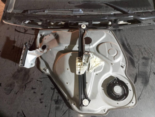 ELEVALUNAS TRASERO DERECHO MERCEDES-BENZ CLASE B (BM 245) 