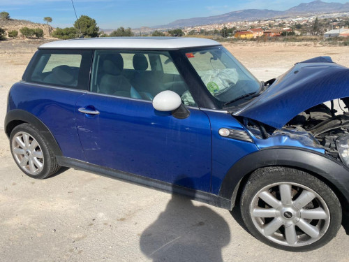  MINI MINI (R56) 