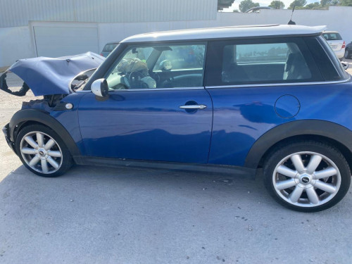  MINI MINI (R56) 