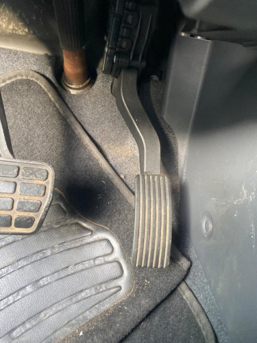 PEDAL ACELERADOR MITSUBISHI COLT CZ3 BERL. 5 (Z30A) 