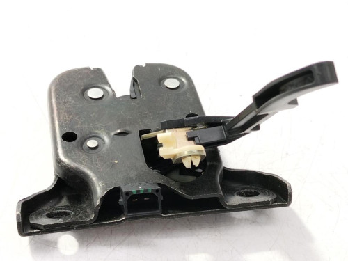  CERRADURA MALETERO / PORTON AUDI A3 (8P1) 