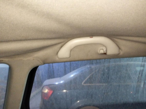 ASIDERO TECHO TRASERO IZQUIERDO Volkswagen POLO IV (9N1) 