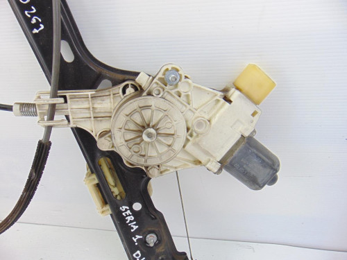  ELEVALUNAS DELANTERO IZQUIERDO BMW SERIE 1 BERLINA (E81/E87) 