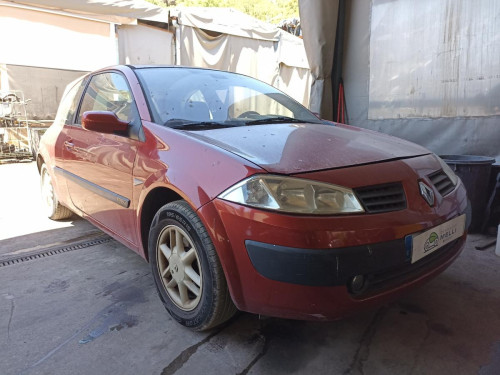  RENAULT MEGANE II BERLINA 3P 