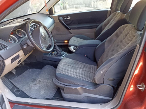  RENAULT MEGANE II BERLINA 3P 