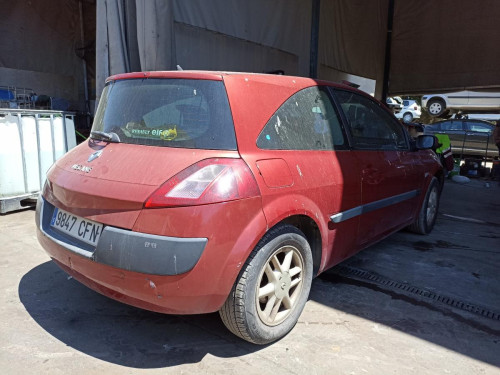  RENAULT MEGANE II BERLINA 3P 