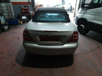 MERCEDES-BENZ CLK (BM 209) CABRIO
