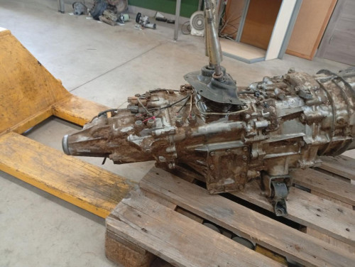 CAJA TRANSFER Mitsubishi MONTERO (V20/V40) 