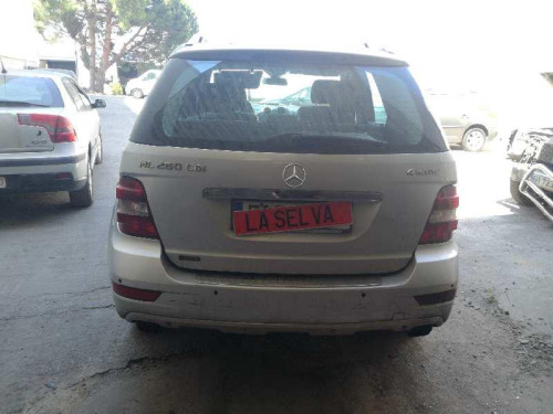 MERCEDES-BENZ CLASE ML (BM 164) — автомобиль-донор на запчасти 