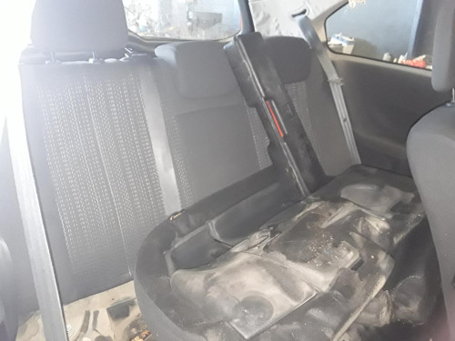 RENAULT MEGANE II BERLINA 3P — автомобиль-донор на запчасти 