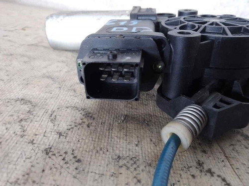 ELEVALUNAS DELANTERO DERECHO OPEL CORSA D 