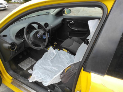 SEAT IBIZA (6L1)