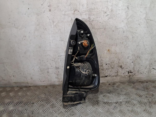 PILOTO TRASERO IZQUIERDO 