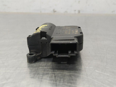 MOTOR APERTURA TRAMPILLAS CLIMATIZADOR, VOLKSWAGEN, GOLF VI (5K1)(10.2008)