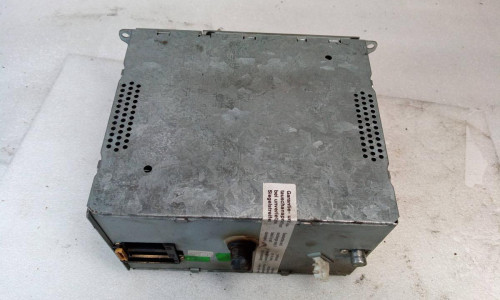  SISTEMA AUDIO / RADIO CD 