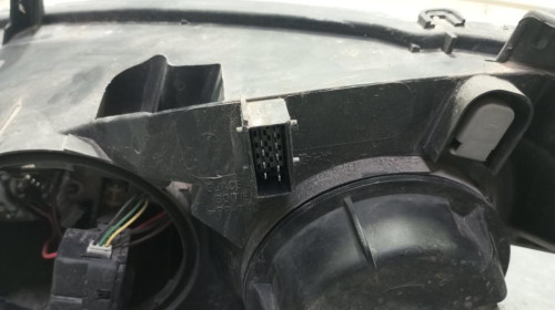 FARO DERECHO Peugeot 307 BREAK / SW (S1)(04.2002) 
