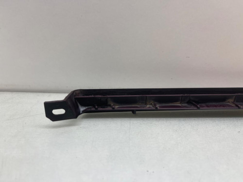 MOLDURA BAJO FARO IZQUIERDO Mercedes-Benz CLASE C (BM 202) BERLINA 