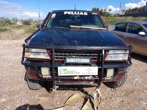 OPEL FRONTERA A — vehículo donante para recambios 