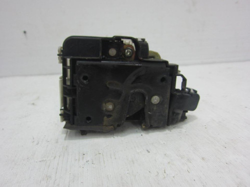  CERRADURA PUERTA TRASERA IZQUIERDA Volkswagen POLO III (6N1) 