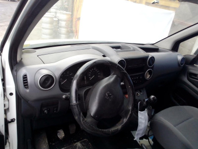 PEUGEOT PARTNER FURGÓN