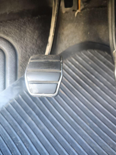 PEDAL EMBRAGUE Renault LAGUNA (B56) 