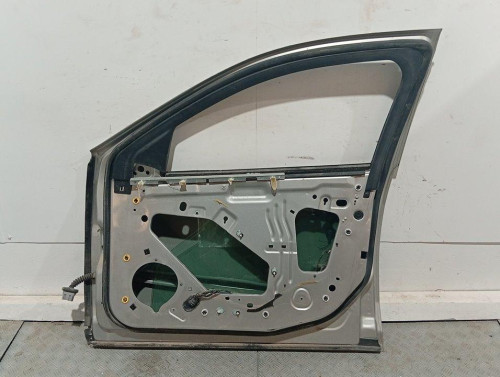  PUERTA DELANTERA DERECHA CADILLAC STS 