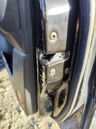 CERRADURA PUERTA DELANTERA DERECHA HYUNDAI TERRACAN (HP) 