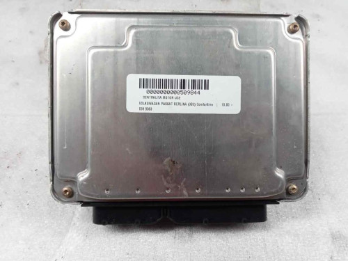  CENTRALITA MOTOR UCE VOLKSWAGEN PASSAT BERLINA (3B3) 