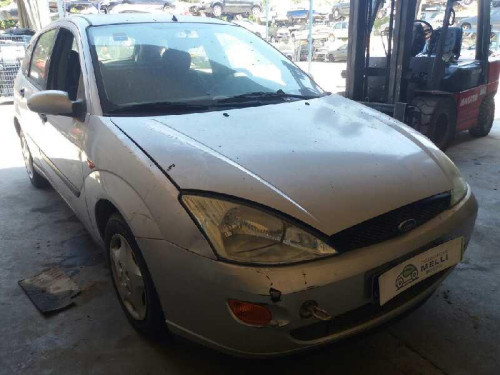  FORD FOCUS BERLINA (CAK) 